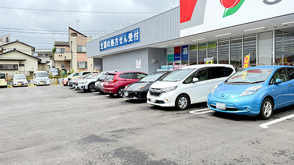セキ薬局　山口店の駐車場