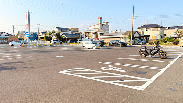 セキ薬局　幸手店の駐車場