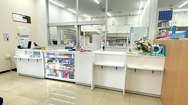 ププレひまわり薬局 野上店の受付/カウンター