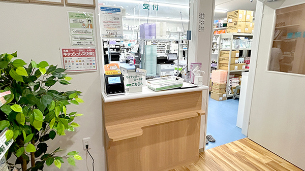 サンキュー薬局　飯塚目尾店の受付/カウンター