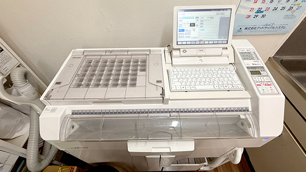 ひろば薬局の調剤器具