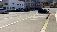 アメリカンドラッグ飯山本町薬局の駐車場
