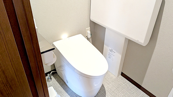 薬局トモズ中野富士見町店のお手洗い