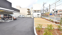 調剤薬局ツルハドラッグ堺三国ヶ丘店の駐車場
