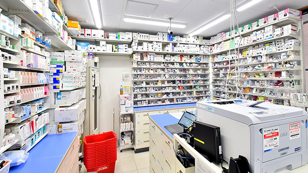 薬局くすりの福太郎　南砂2号店の調剤室