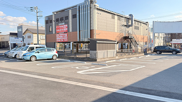 セキ薬局　前川店の駐車場