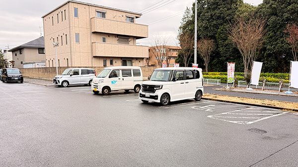 セキ薬局　駒木店の駐車場