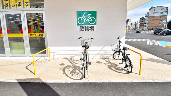 スギ薬局 三河安城南店の駐輪場