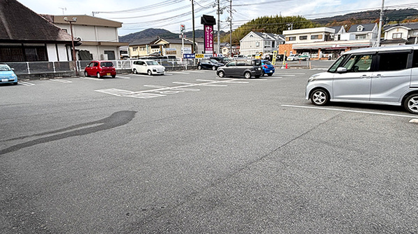 ププレひまわり薬局　東広島安芸津店の駐車場