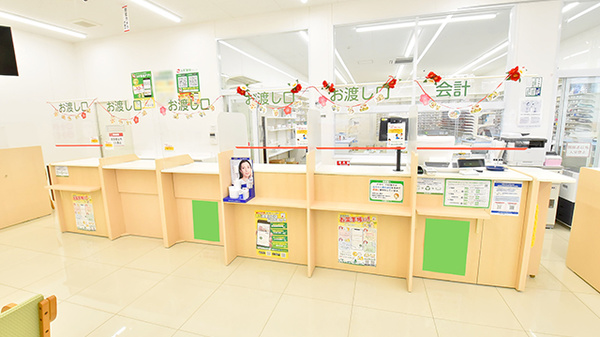 スギ薬局 北里東店の受付/カウンター