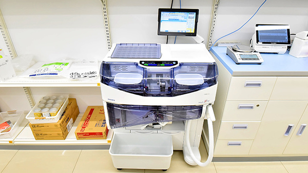 スギ薬局 北里東店の調剤器具