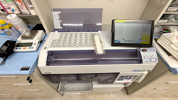 やよい堂薬局 岩出店の調剤器具