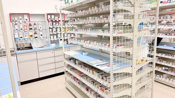 ドラッグセイムス星久喜薬局の調剤室
