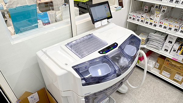 さら薬局神崎川店の調剤器具
