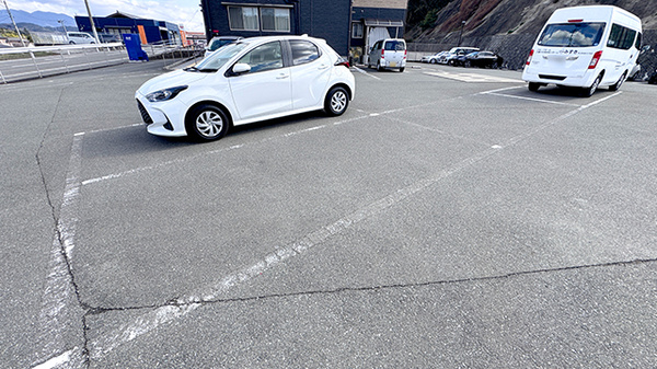 きらきら薬局　小竹店の駐車場