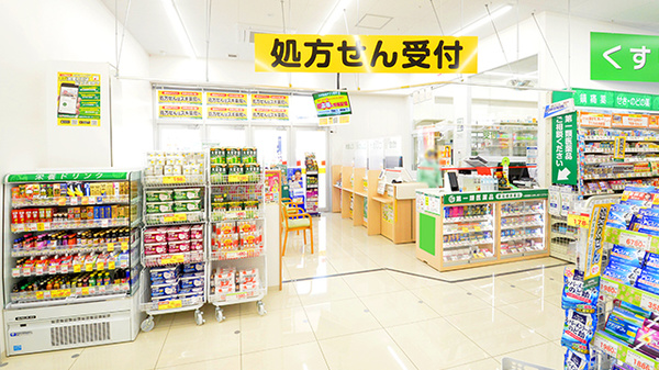 スギ薬局 深江橋店の入口