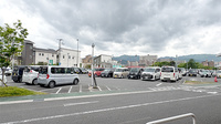 ユタカ薬局　瀬田川の駐車場