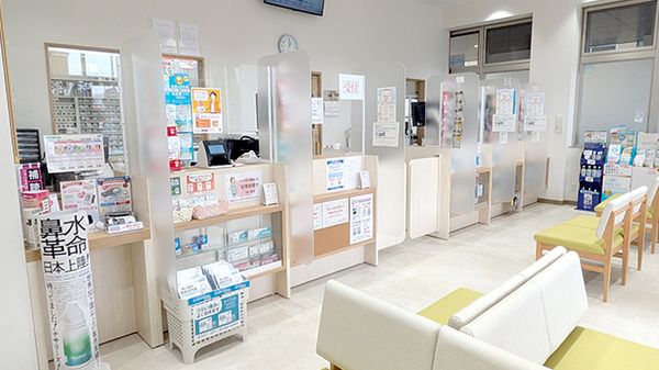 あけぼの薬局　江北店の受付/カウンター