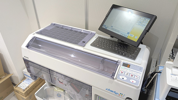 あけぼの薬局　江北店の調剤器具