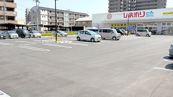 ププレひまわり薬局　倉敷中庄店の駐車場