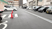 キリン堂薬局　港三先店の駐車場