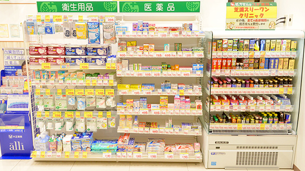 スギ薬局 ブルーフロント芝浦店の雑貨品