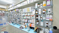 調剤薬局ツルハドラッグ須賀川西店の薬棚