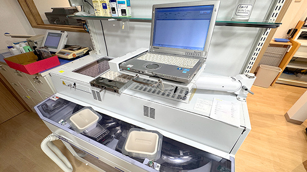 大賀薬局　萩原2号店の調剤器具