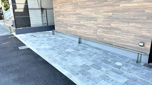 プラザ薬局　本山店の駐輪場