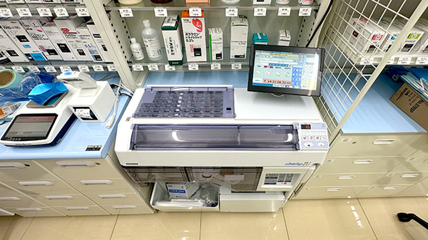 ドラッグセイムス練馬大泉薬局の調剤器具