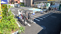スギ薬局 常盤台４丁目店の駐輪場