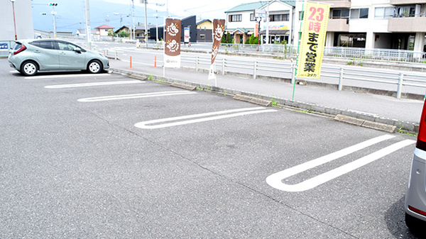 ユタカ薬局 神戸北の駐車場