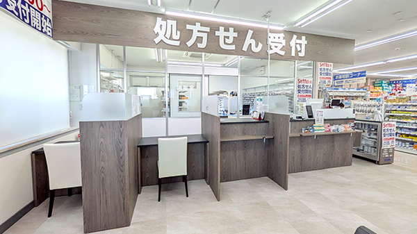 マルエ薬局 渋川石原店の受付/カウンター