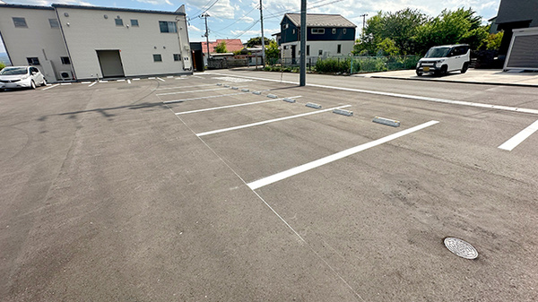 ほばら薬局桑折本町店の駐車場