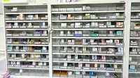 調剤薬局 薬報堂 花堂店の薬棚