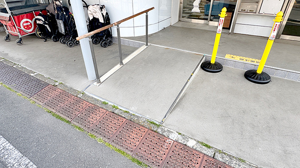 あおい調剤薬局　小手指ハナミズキ店のバリアフリー設備