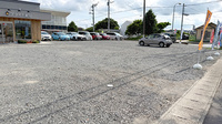 ブライト薬局の駐車場