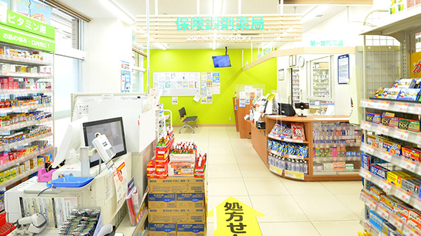 薬局くすりの福太郎　我孫子店の入口
