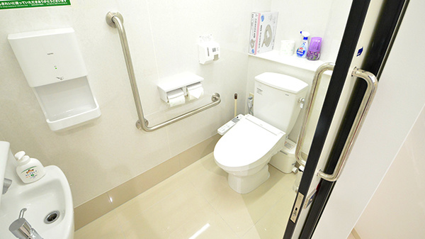 スギ薬局 寝屋川市駅南調剤店のお手洗い