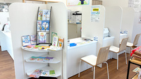 メイプル薬局　入山瀬店の受付/カウンター
