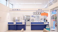 ウォンツ伴東薬局の受付/カウンター