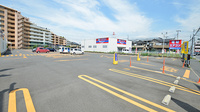 スギ薬局 船橋夏見店の駐車場