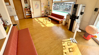 日生薬局　町田店の待合スペース