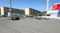 アカカベ薬局　藤が尾店の駐車場