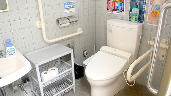 ユタカ薬局　三山木のお手洗い