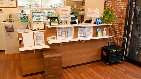 杏林堂薬局　浜松医療ｾﾝﾀｰ前店の受付/カウンター