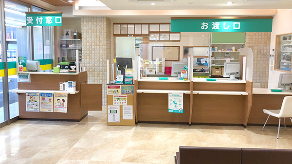 杏林堂薬局　遠州病院前店の受付/カウンター