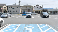 杏林堂薬局　西鹿島駅前店の駐車場