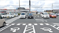 杏林堂薬局　ピーワンプラザ天王店の駐車場