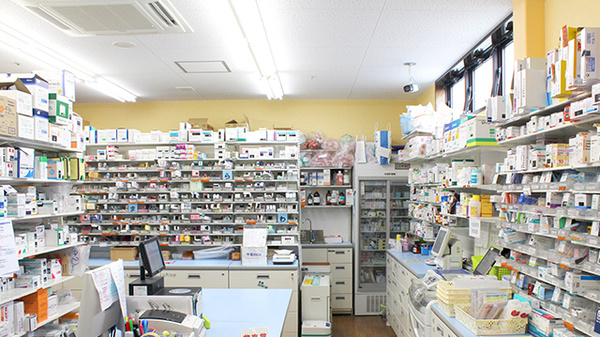 杏林堂薬局　上岡田店の調剤室